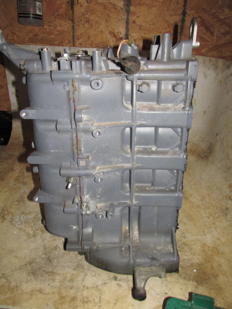 Yamaha 115hp 4 Stroke Outboard Crankcase block