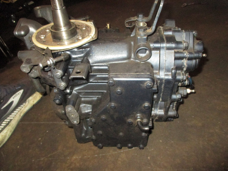 Yamaha 40hp 2 stroke outboard crankcase powerhead