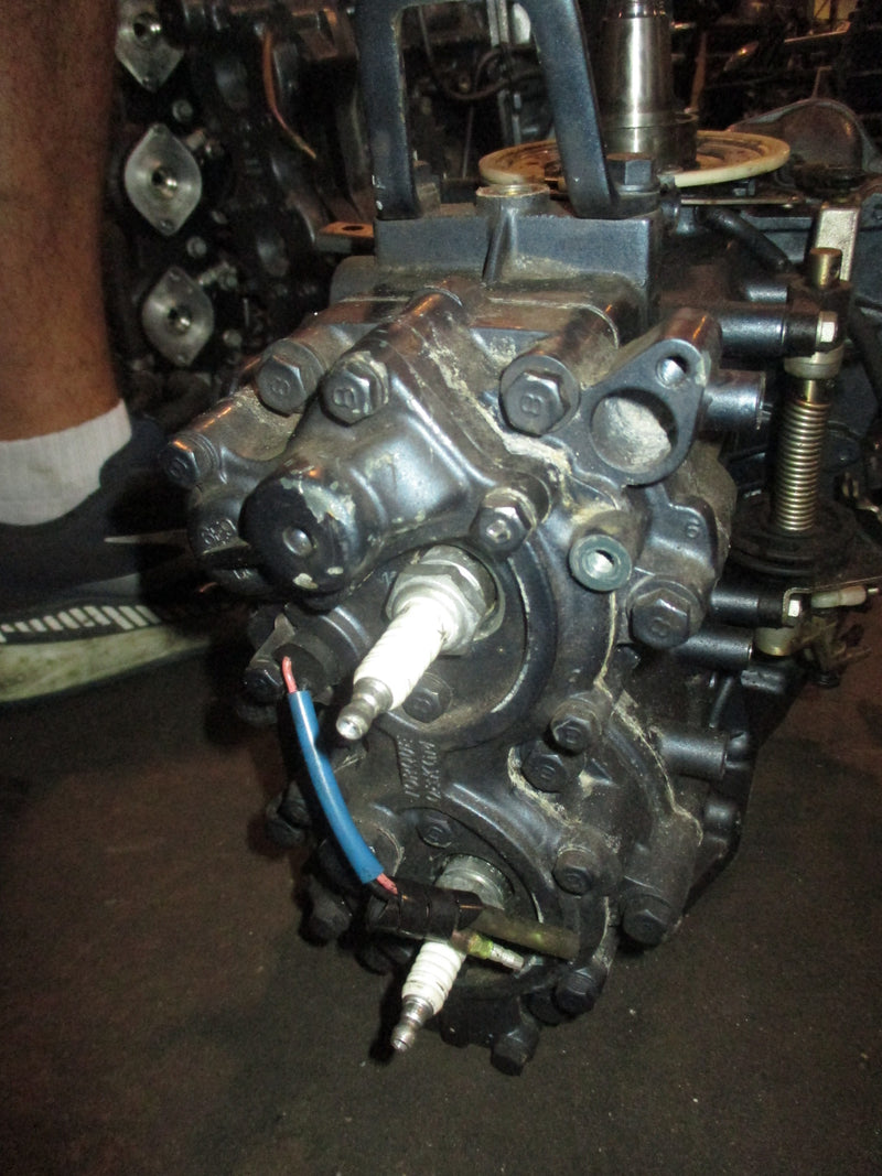 Yamaha 40hp 2 stroke outboard crankcase powerhead