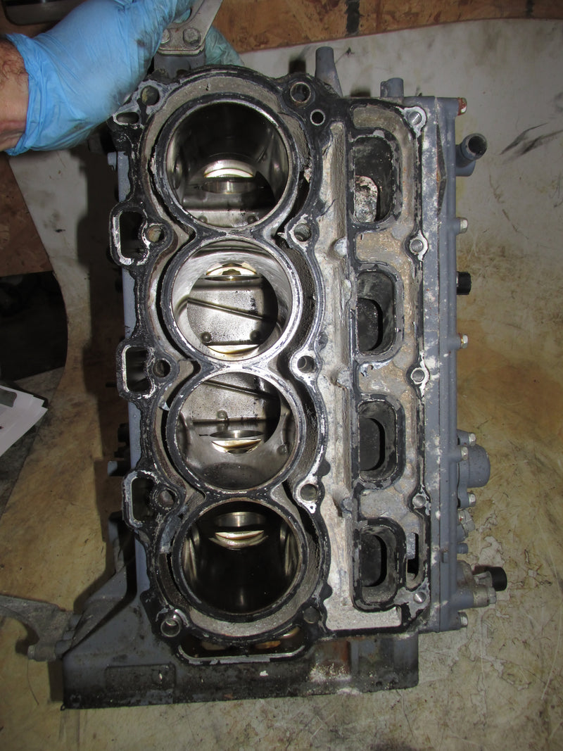 Yamaha 115hp 4 Stroke Outboard Crankcase block