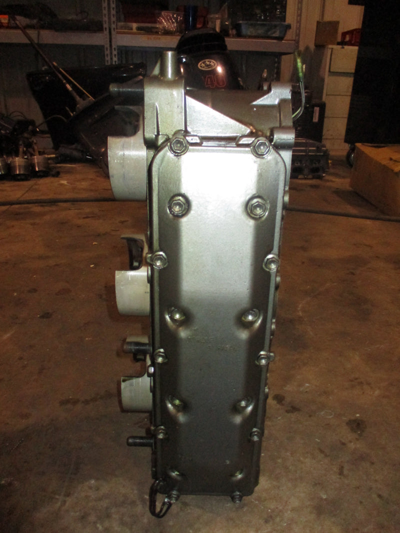 Suzuki DT200 200hp outboard port cylinder block