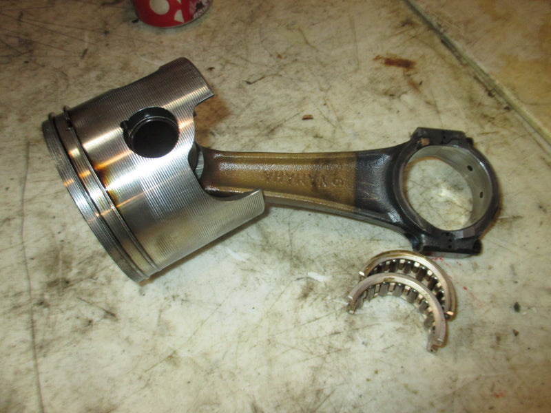 Yamaha 150hp 2 stroke outboard oversized port piston and rod (3146P2)