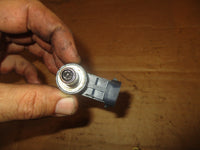 Load image into Gallery viewer, Nissan 70hp 2 stroke outboard air injector
