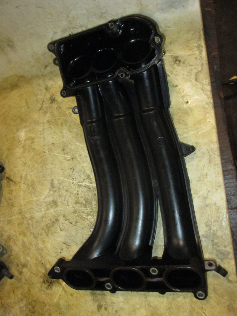 Yamaha 200hp VMAX SHO V6 outboard intake manifold 6CB-13641-00