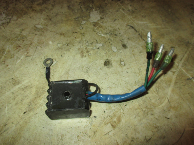 Yamaha 40hp 2 stroke outboard rectifier regulator (664-81970-61-00)
