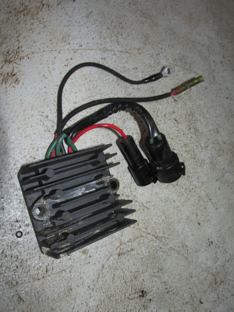Yamaha 200hp 2 Stroke Outboard Rectifier Regulator (6R3-81960-10-00)