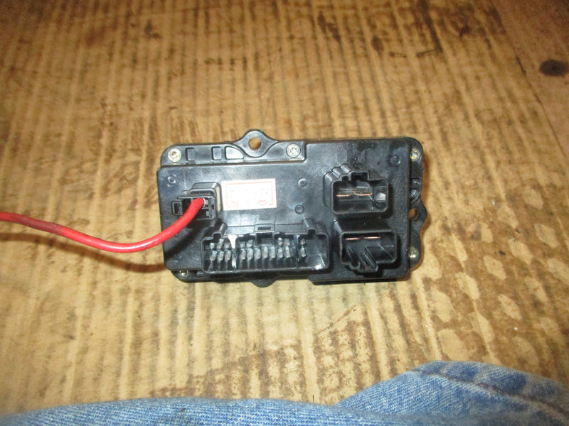 Yamaha 200hp HPDI outboard fuse box (68F-82170-01)