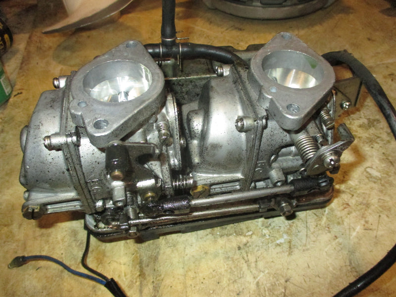 Yamaha 40hp 2 stroke outboard carburetor set / intake silencer (6E9-02)