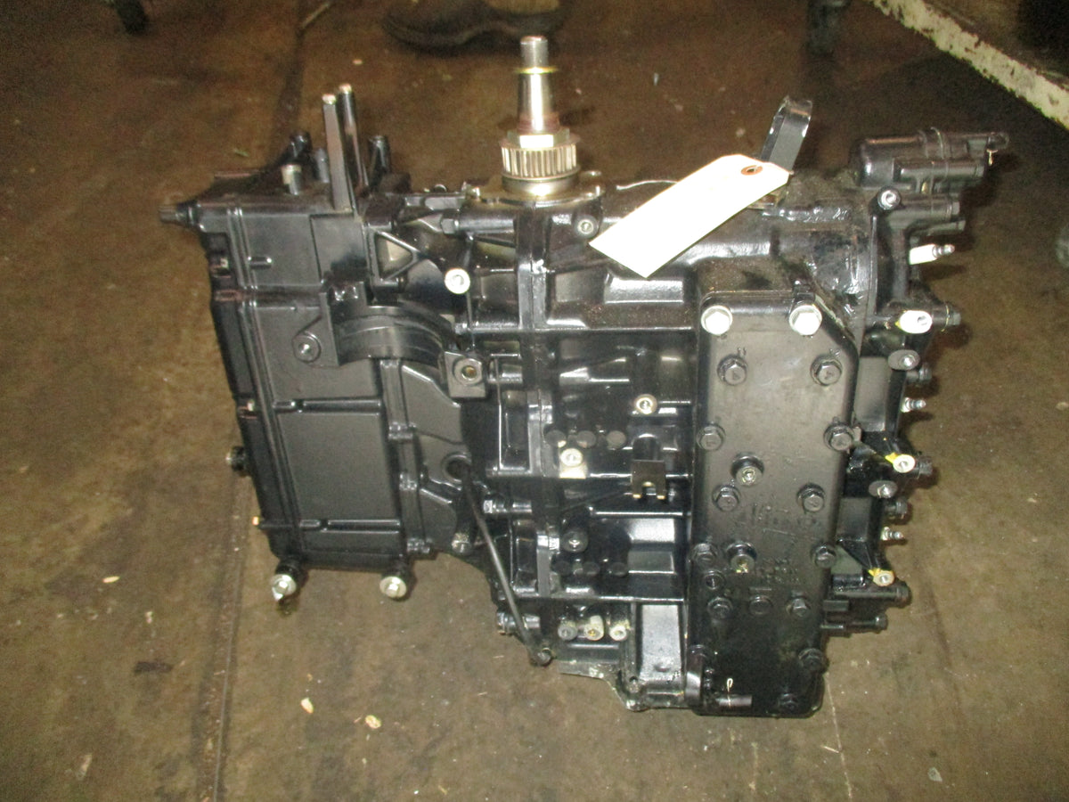 Nissan 70hp 2 stroke outboard crankcase powerhead