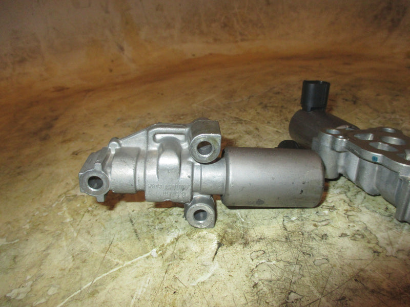 Yamaha 200hp VMAX SHO outboard Oil Solenoid Valve (6CB-86120-00-00)