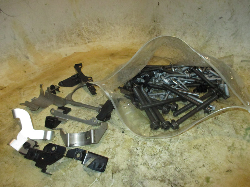 Yamaha 200hp VMAX SHO outboard Miscellaneous Bolt Set