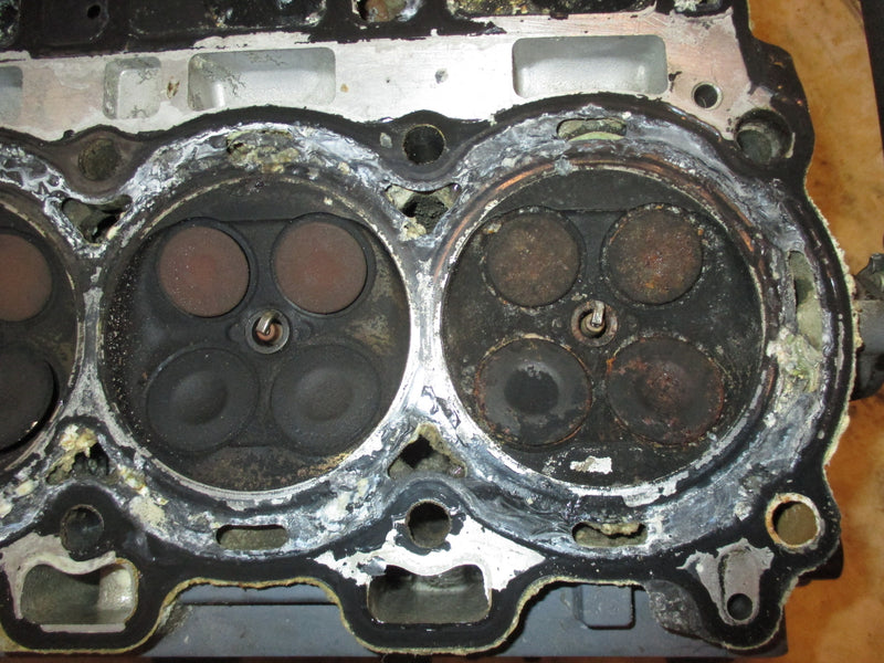 Yamaha 100hp 4 stroke outboard cylinder head