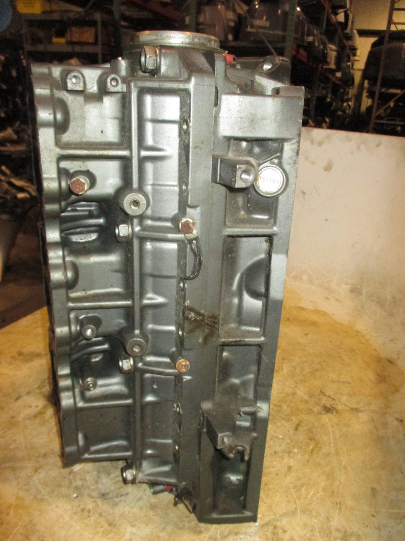 2000 Suzuki DT200 2 Stroke Crankcase (11300-88D40-0ED)