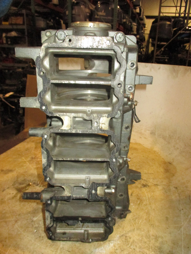 2000 Suzuki DT200 2 Stroke Crankcase (11300-88D40-0ED)