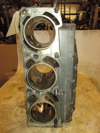 Load image into Gallery viewer, 2000 Suzuki DT200 2 Stroke Starboard Cylinder block (11210-88DV0-0ED)
