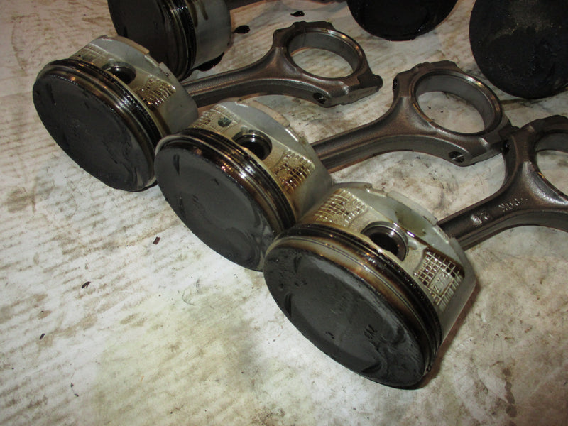 Honda BF200A 200hp outboard piston and rod set (13101-ZY3-A00)