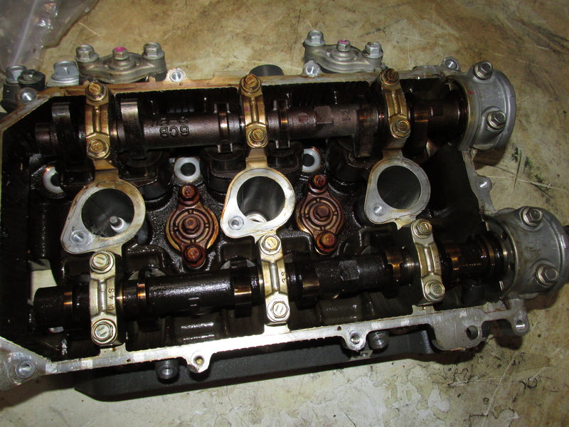 Yamaha 300hp 4.2L 4 Stroke Outboard Starboard cylinder Head (6CE-10)