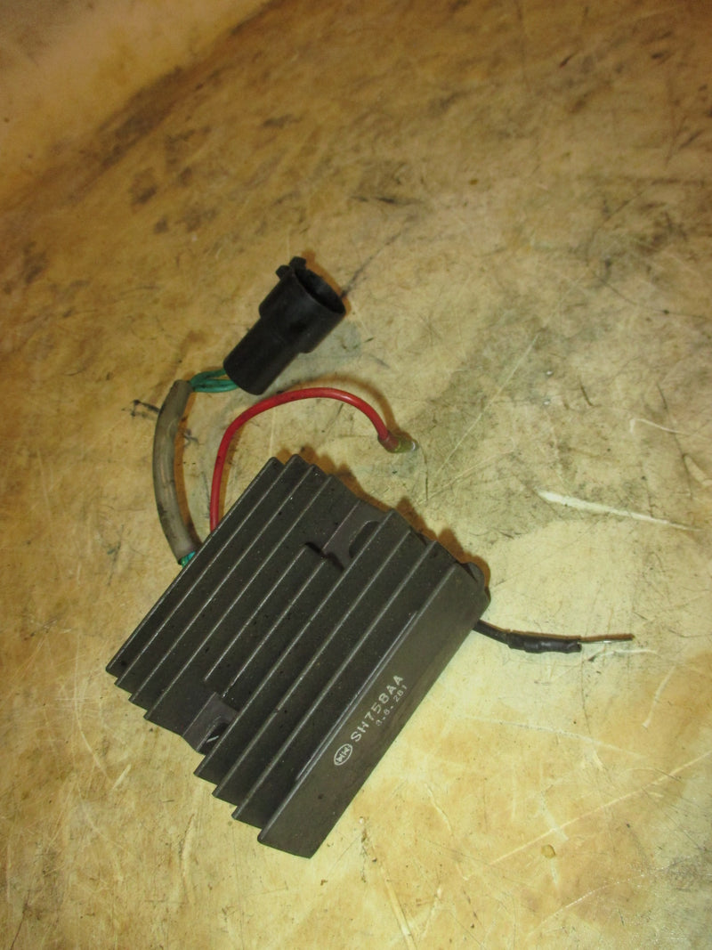 Yamaha 100hp 4 stroke outboard rectifier regulator (67F-81960-00)