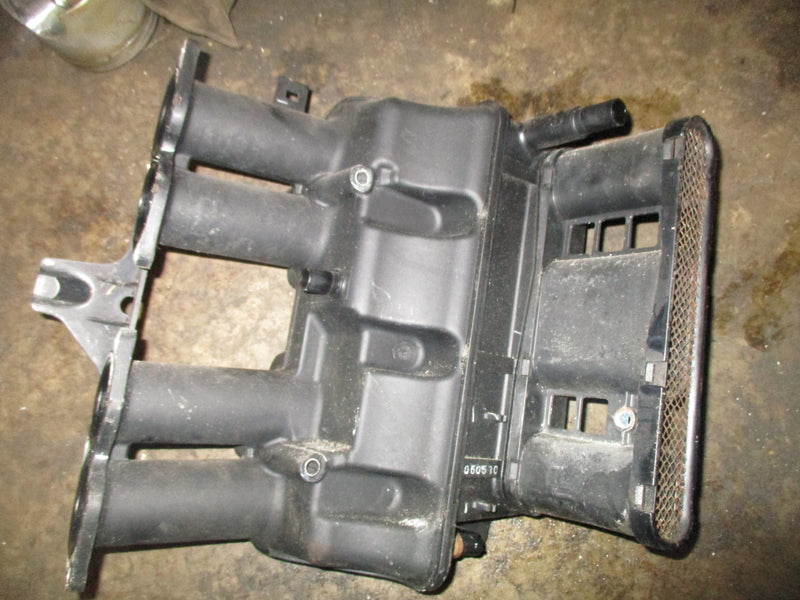 Yamaha Mercury 115hp 4 stroke outboard intake silencer (68V-14440-00-00)