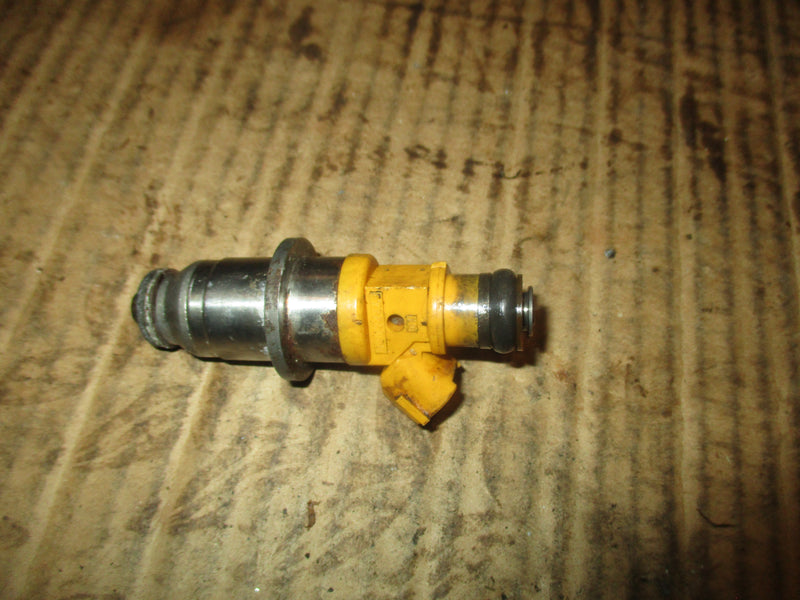 Yamaha 200hp HPDI outboard yellow fuel injector