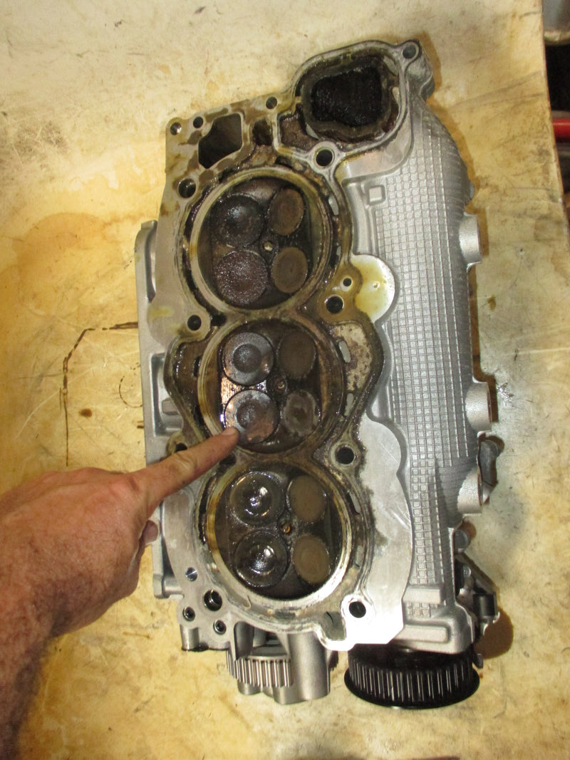 Yamaha 250hp VMAX SHO 4 stroke outboard port cylinder head (6CB-02)