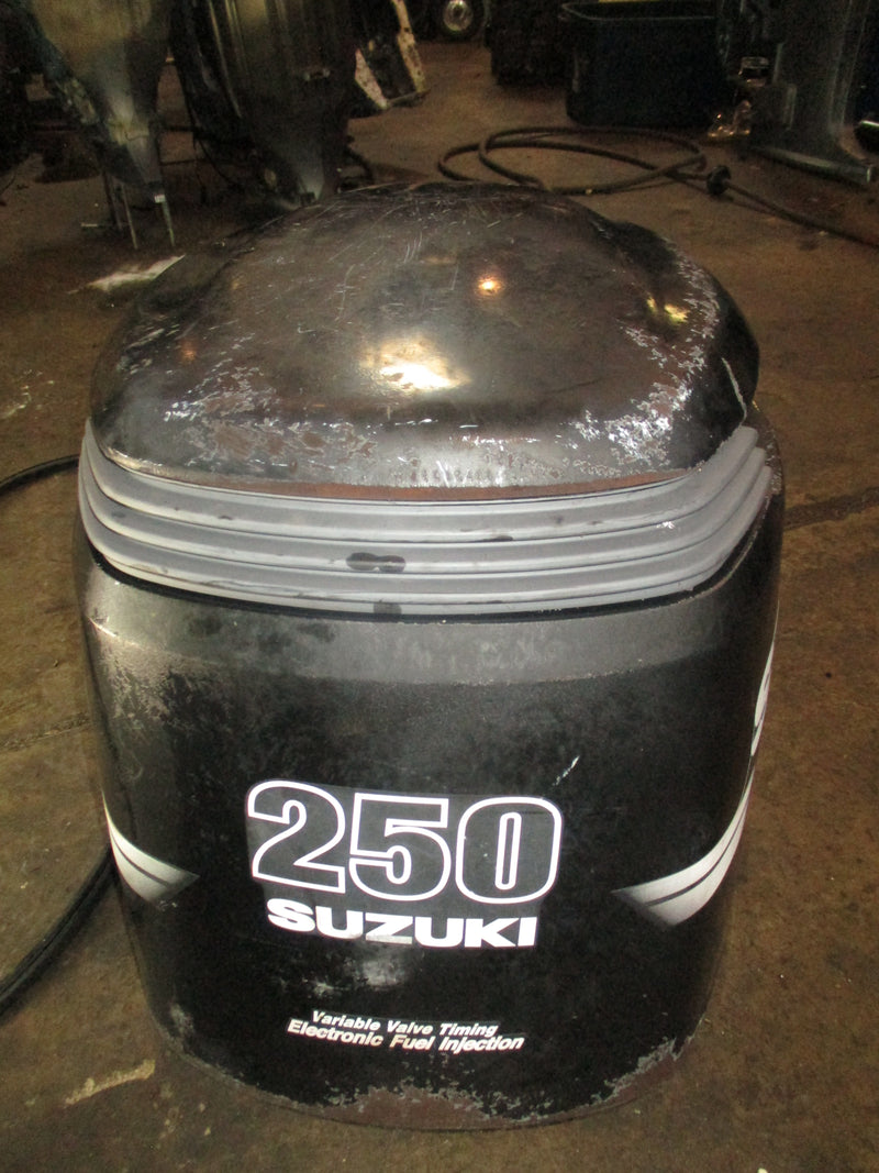 Suzuki DF250 250hp 4 stroke outboard top cowling