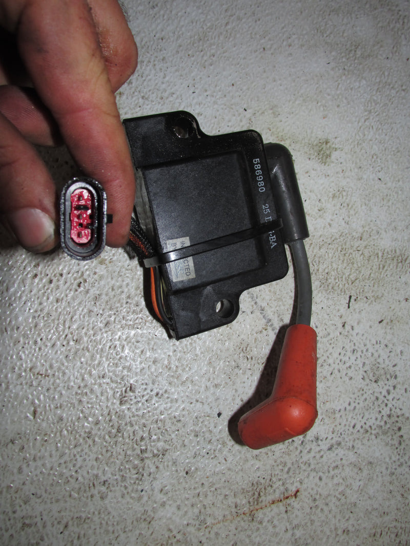 Evinrude 90hp Etec 2 Stroke Outboard Ignition coil (586980)
