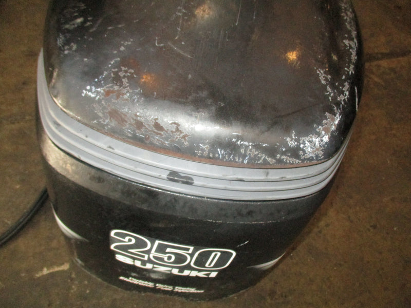 Suzuki DF250 250hp 4 stroke outboard top cowling