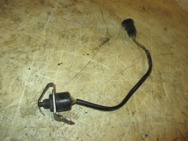 2000 Suzuki DT200 2 Stroke Neutral Switch (37721-99E00)