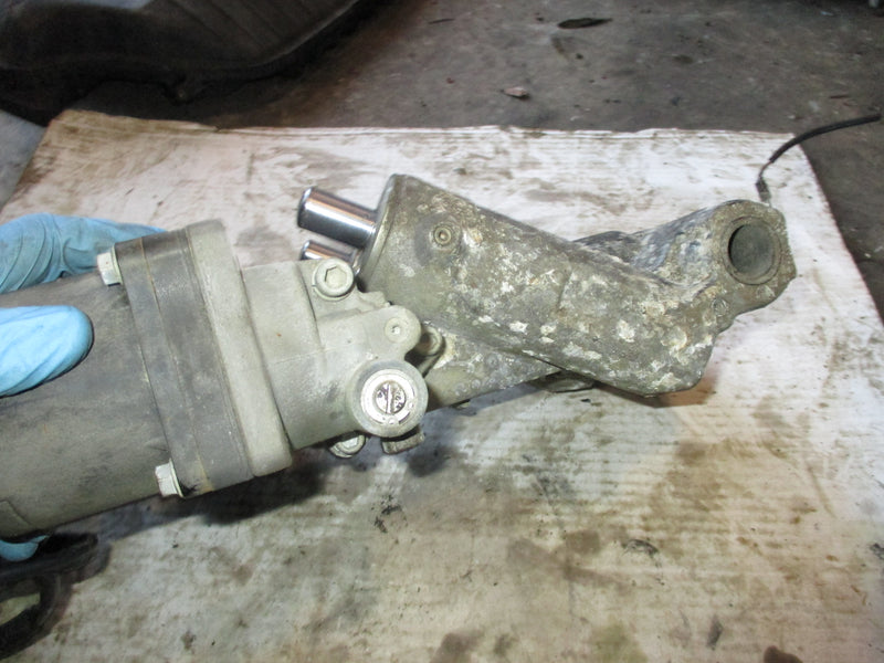 Honda BF225 225hp outboard tilt trim unit (PARTS)