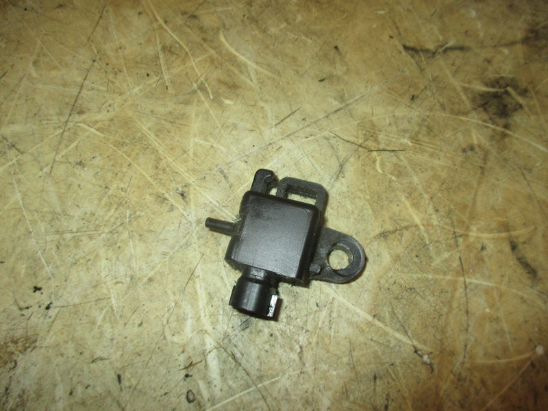 2000 Suzuki DT200 2 Stroke Air Pressure Sensor (18590-94600)