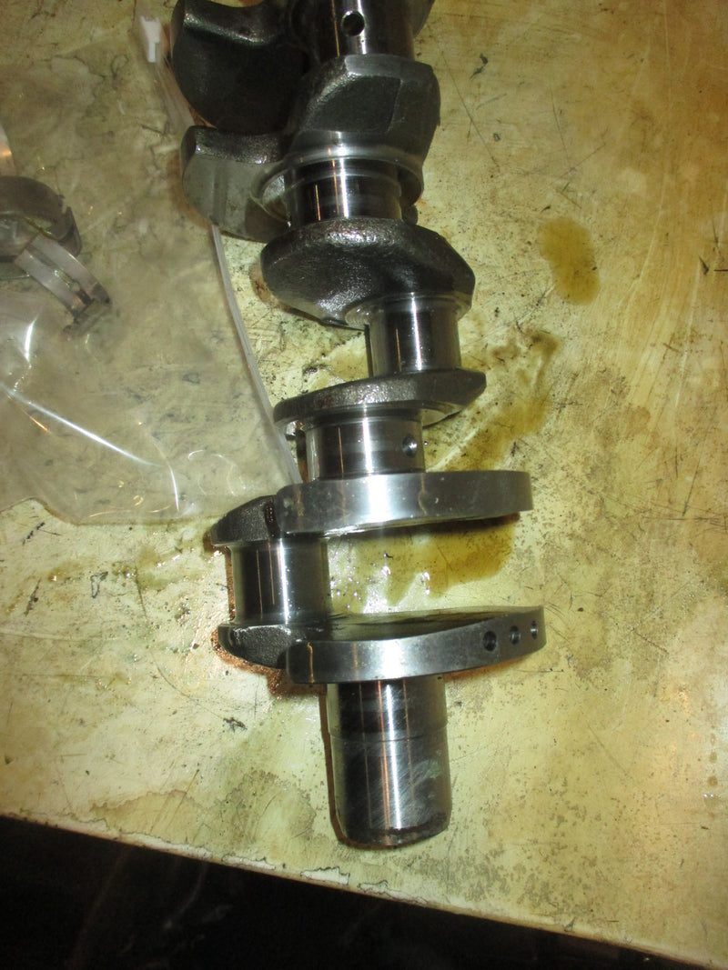 Mercury 25hp 4 Stroke outboard Crankshaft (889246T32)