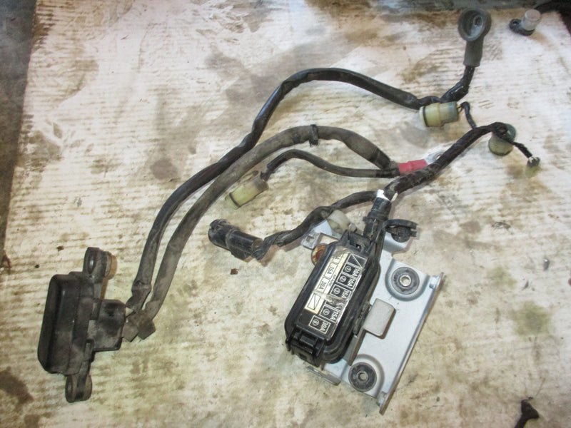 Honda BF225 225hp outboard fuse holder set (32415-ZY3-A00)
