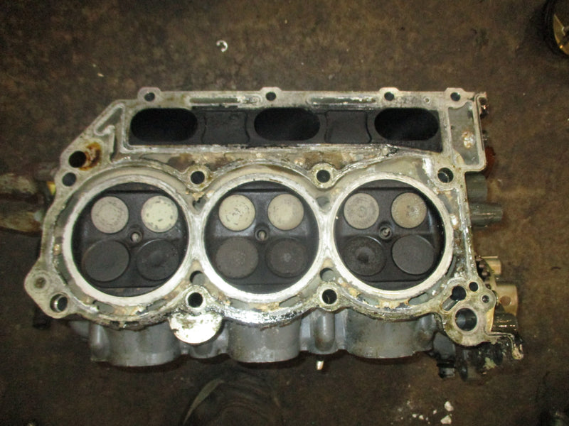 Suzuki DF250 250hp 4 stroke outboard port cylinder head