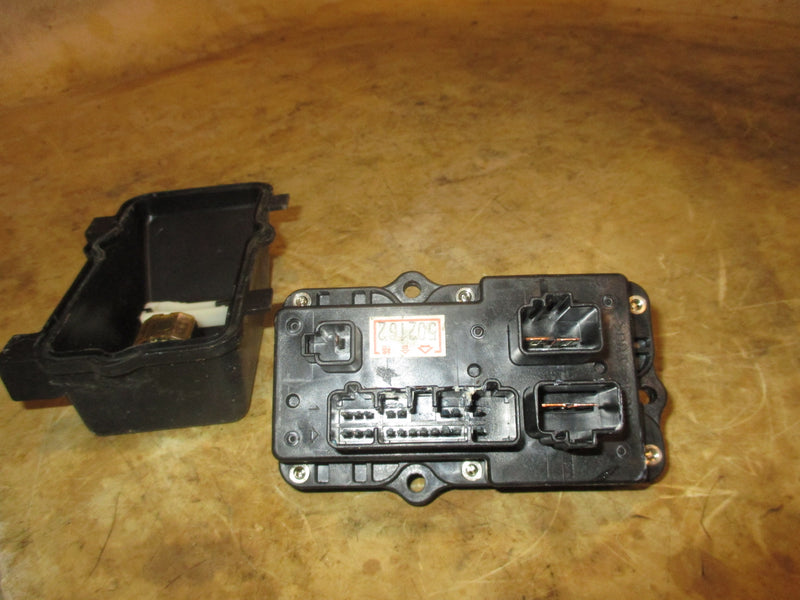 Yamaha VMAX 175hp HPDI outboard fuse box (68F-82170-01)