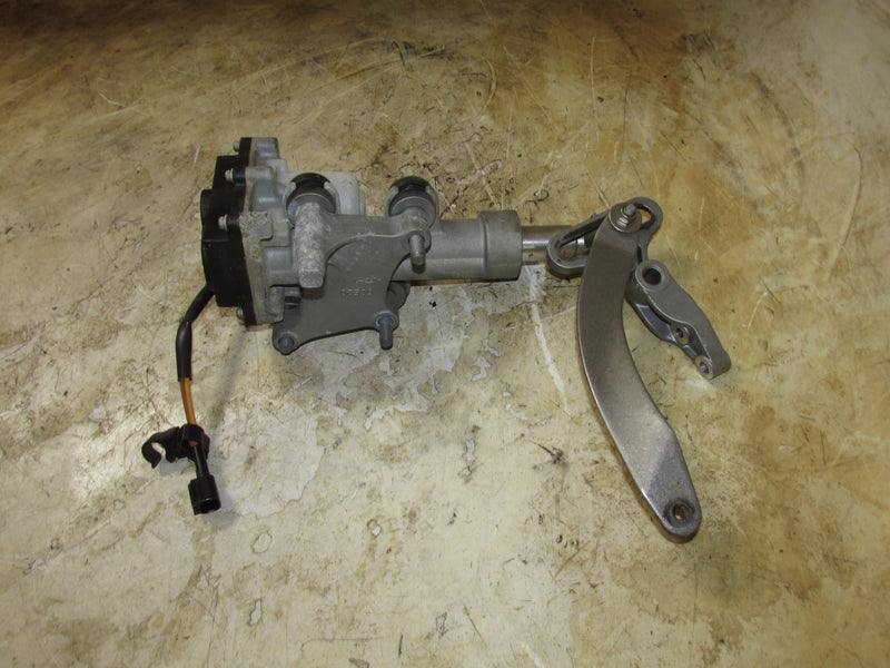 Yamaha 300hp 4.2L 4 Stroke Outboard Shift Actuator (6DV-4820A-00)