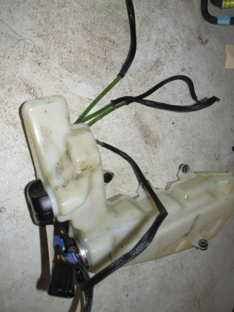 Evinrude 90hp Etec 2 Stroke Outboard Oil tank (5007253/PARTS)