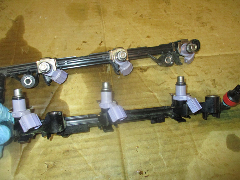 Yamaha 250hp 4 stroke 3.3L outboard fuel rail/ injector set 6P2-13160-10