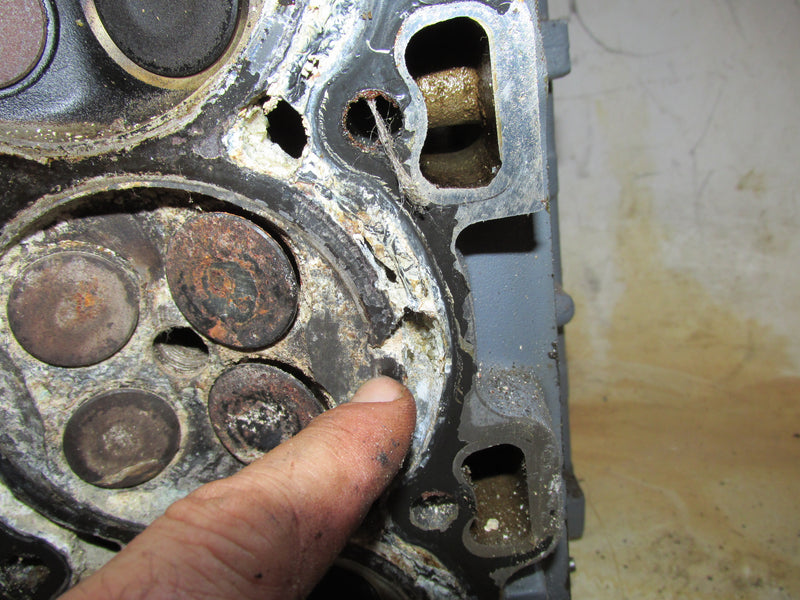 Yamaha 115hp 4 Stroke Outboard Cylinder Head (Parts)