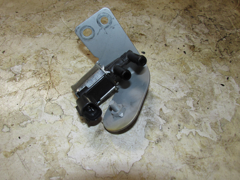 Yamaha 300hp 4.2L 4 Stroke Outboard Solenoid Valve (6C5-86120-00)
