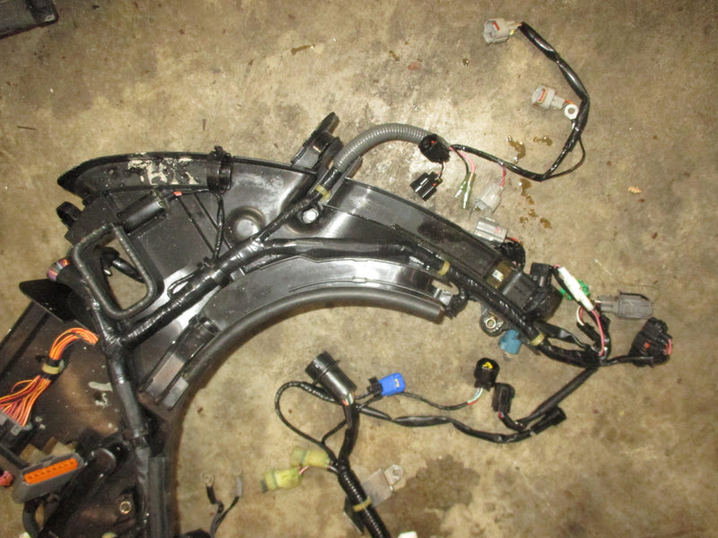 Yamaha 250hp VMAX SHO outboard engine wiring harness (6CB-82590-10)