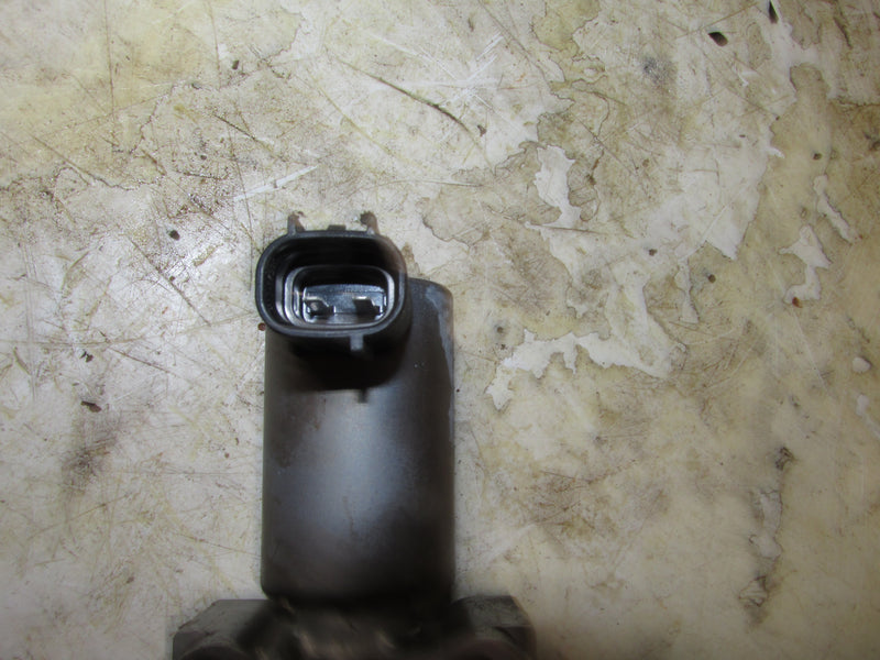 Yamaha 300hp 4.2L 4 Stroke Outboard Oil Solenoid (6CB-86120-00)