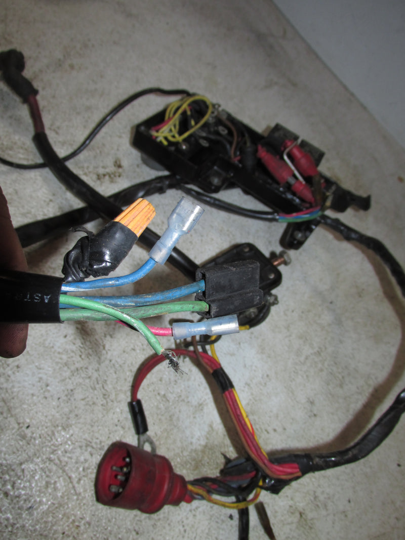 Evinrude Tracker 40hp 2 Stroke Outboard Engine Wiring Harness (583482)