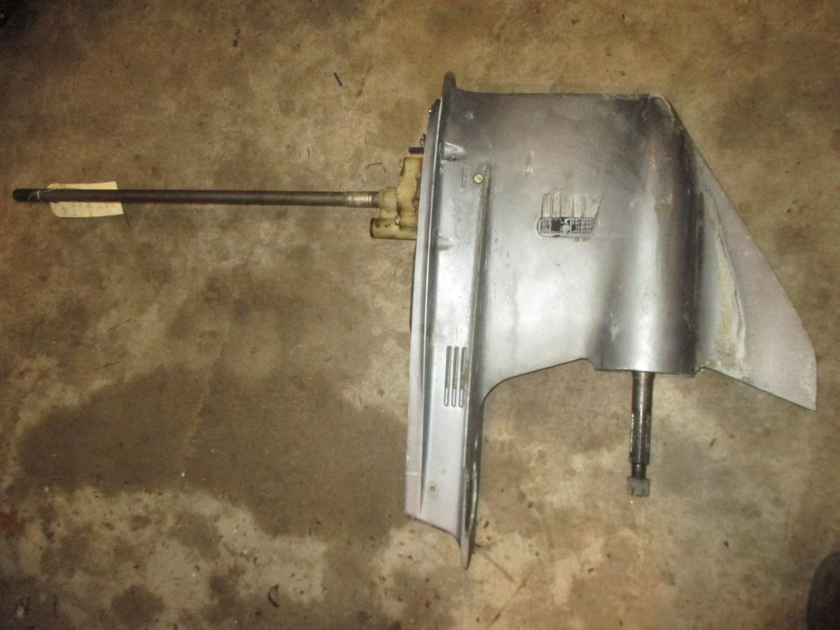 Yamaha 225hp OX66 2 Stroke outboard 25" Counter Rotation Lower Unit