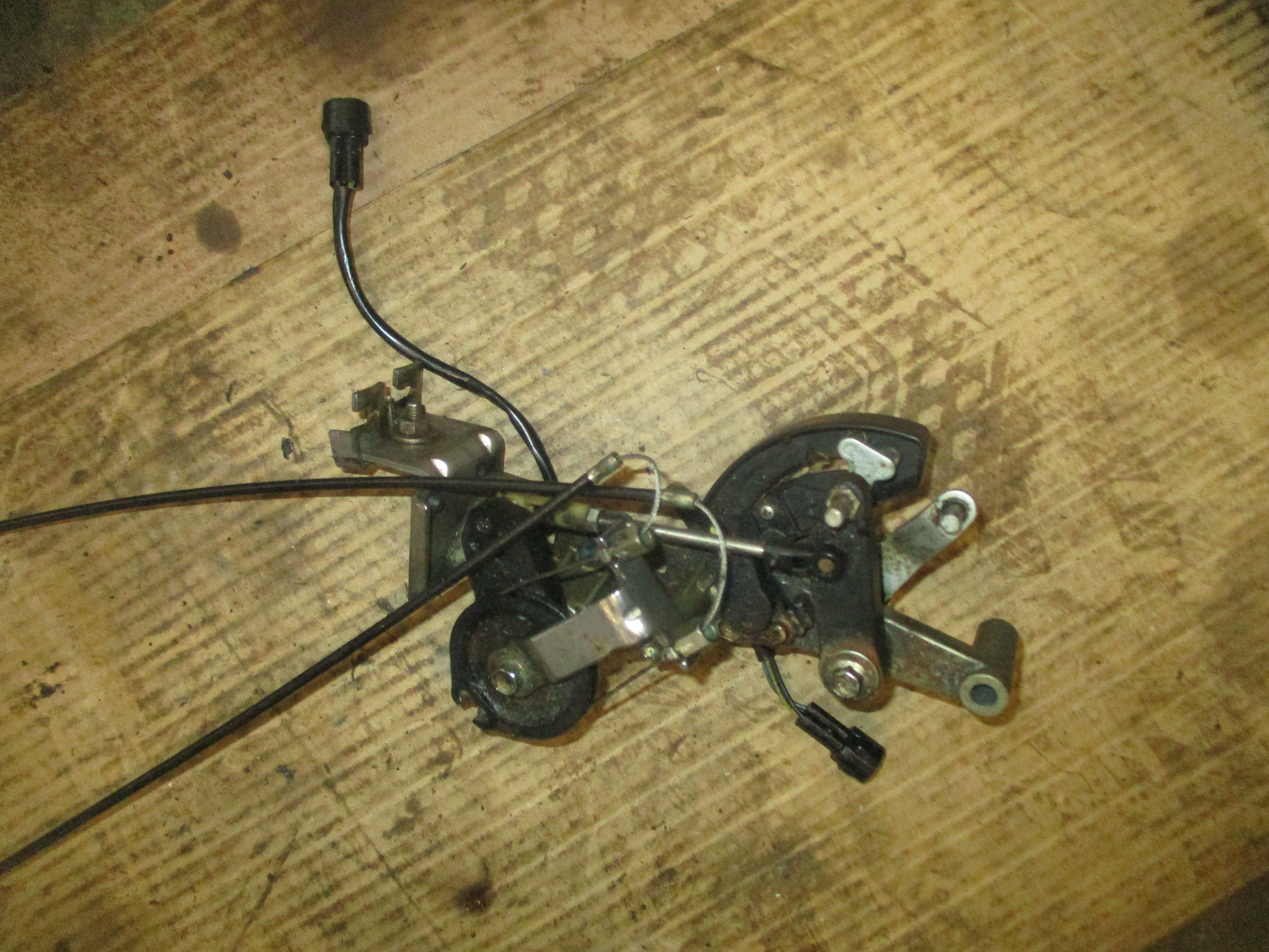 Suzuki DF250 250hp 4 stroke outboard neutral safety switch (13580