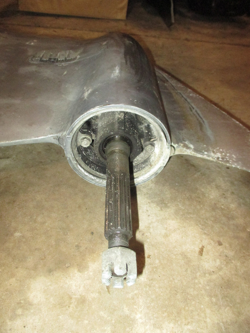 Yamaha 225hp OX66 2 Stroke outboard 25" Counter Rotation Lower Unit