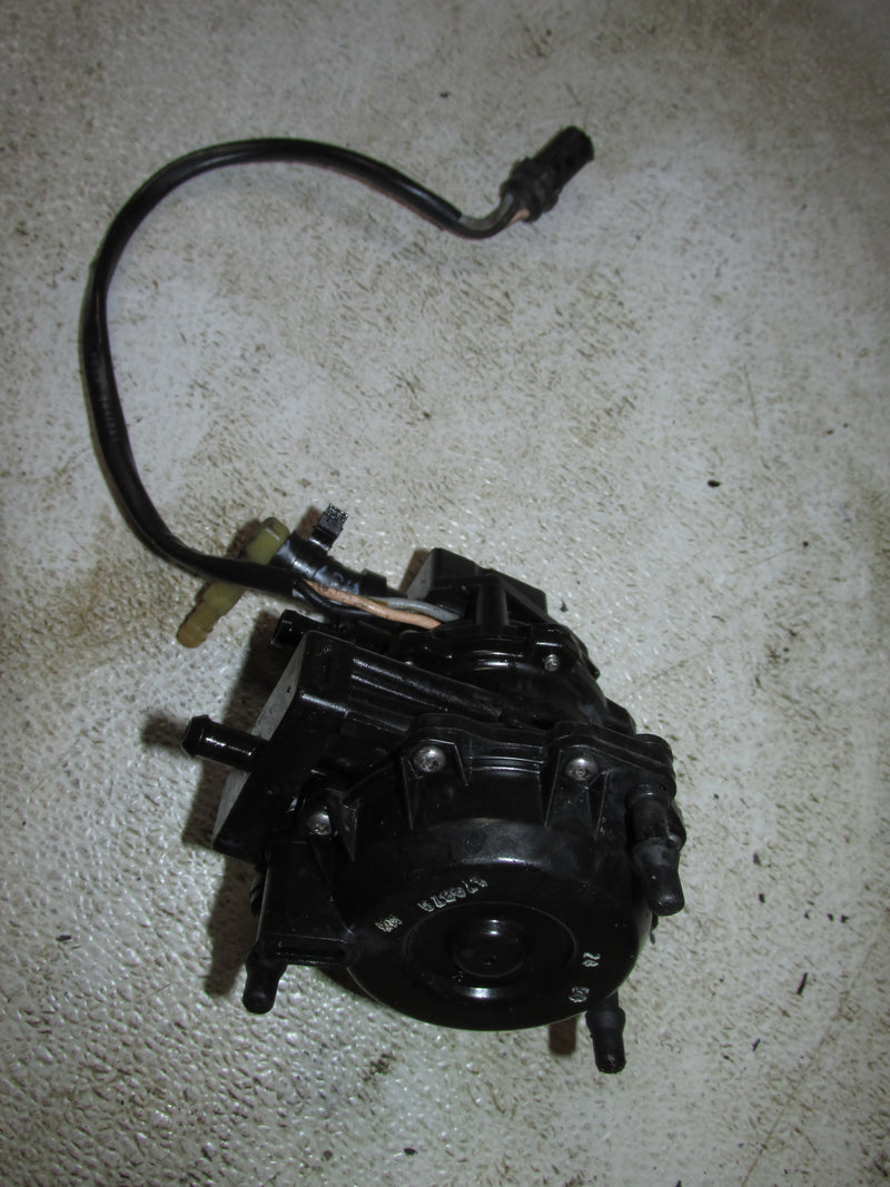 Evinrude Tracker 40hp 2 Stroke Outboard 3 Wire VRO Fuel Pump (174875)