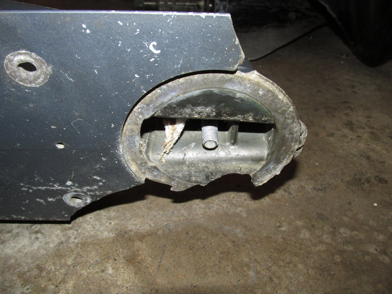 Yamaha 150hp 2 Stroke Outboard 25 inch shaft lower unit