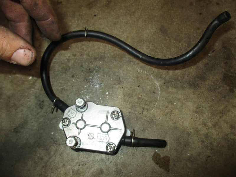 Yamaha Precision Blend 50hp 2 stroke outboard fuel pump (6A0-24110-05-00)