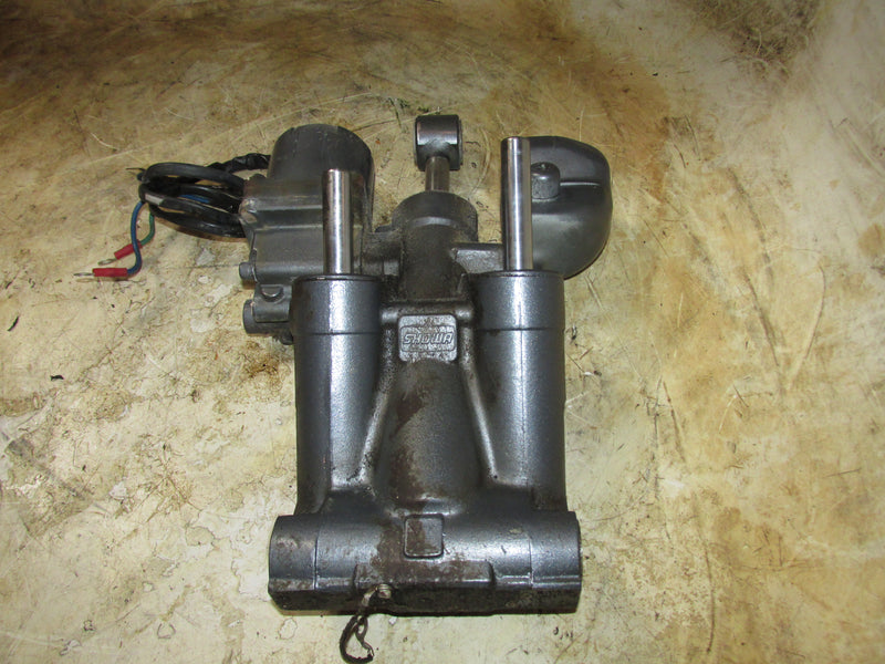Yamaha 150hp 2 Stroke Outboard Tilt trim unit (64E-43800-00-4D)